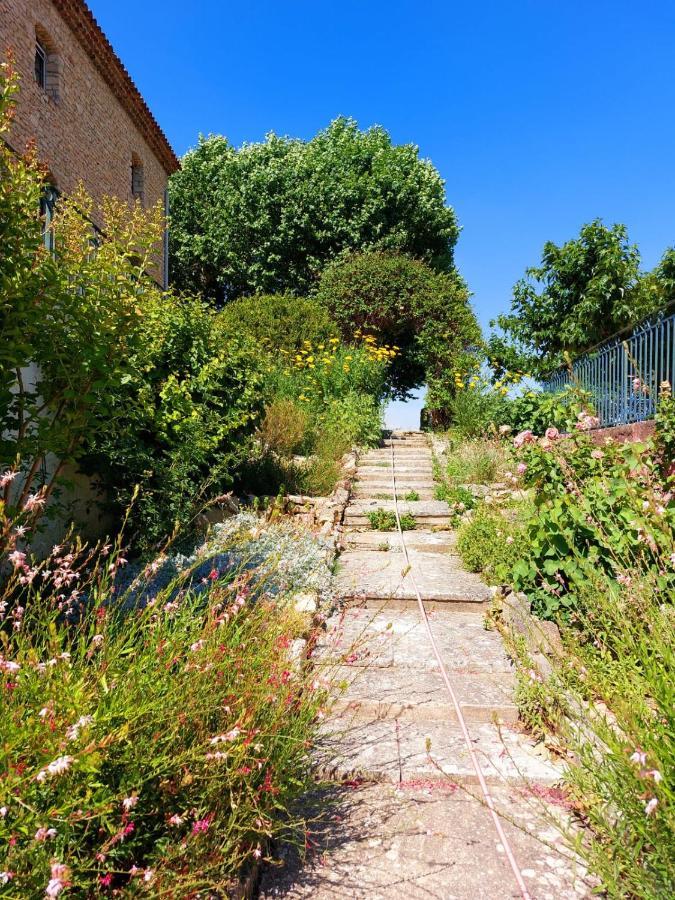 Viens Logement D'Exception Pres Du Colorado Provencal Dans Une Residence Au Calme Avec Piscine Offrant Une Vue Imprenable Sur Le Luberon Depuis Sa Terrasse מראה חיצוני תמונה